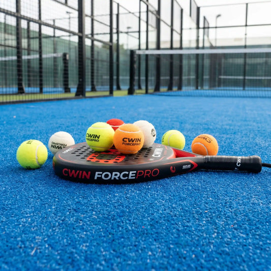 Quelles balles de padel dois-je utiliser pour jouer?